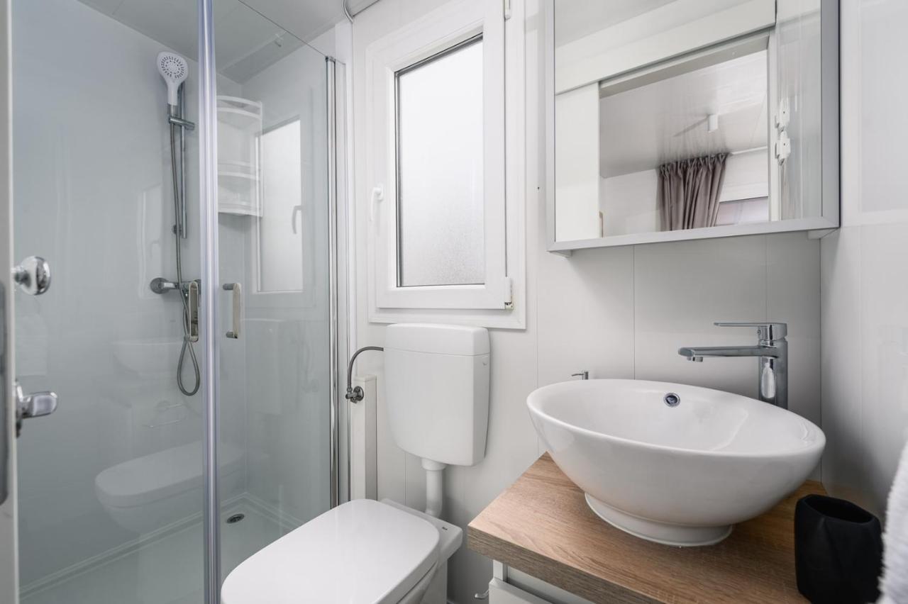 Adriamar Mobile Homes In Camping Park Umag Eksteriør billede