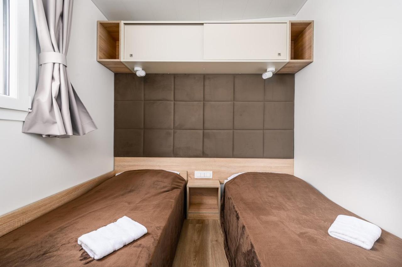 Adriamar Mobile Homes In Camping Park Umag Eksteriør billede